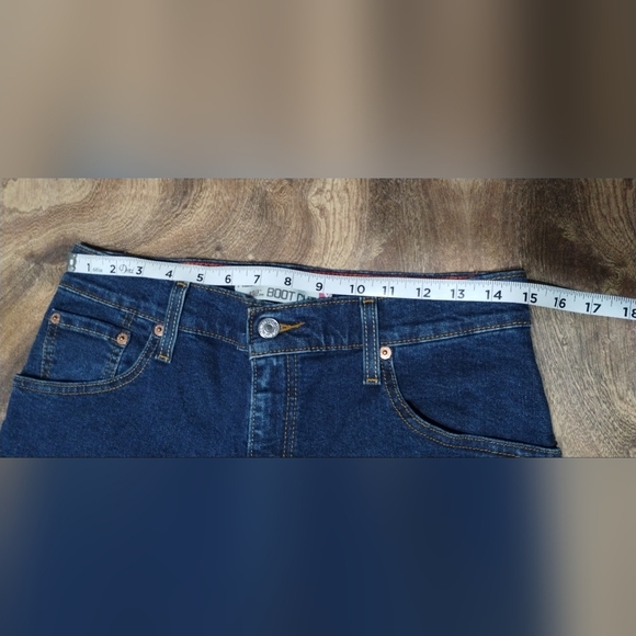 Levi's 550 Dark Blue Women's Boot Cut Jeans (8M) - Picture 7 of 13